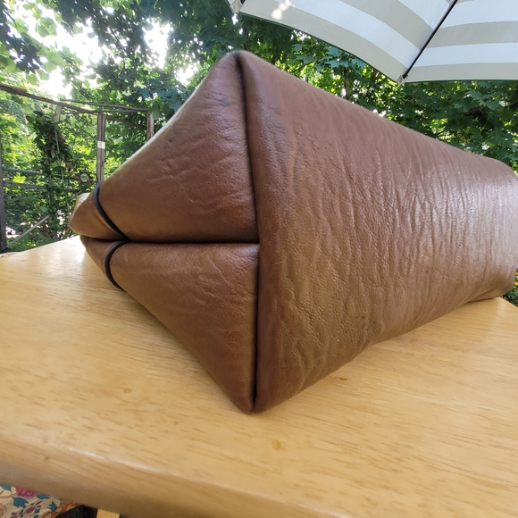 Calvin Klein Reversible Tote With Pouch, Faux Leather Black Brown, Shoulder Bag - Picture 5 of 12